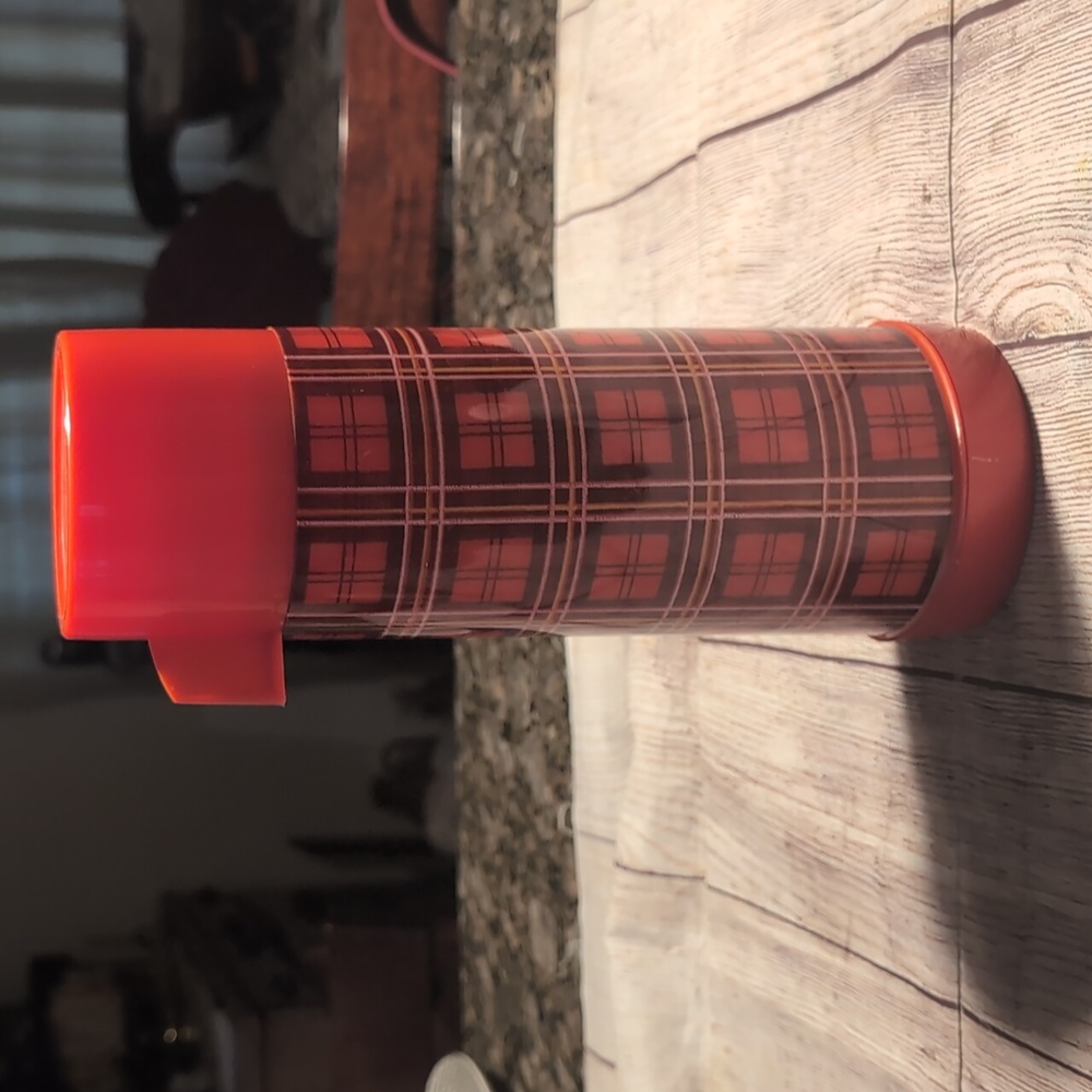 Aladdin red plaid vintage made in U.S.A. plastic thermos